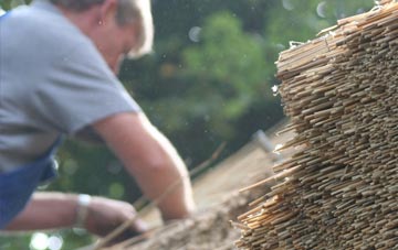 professional Milton thatchers